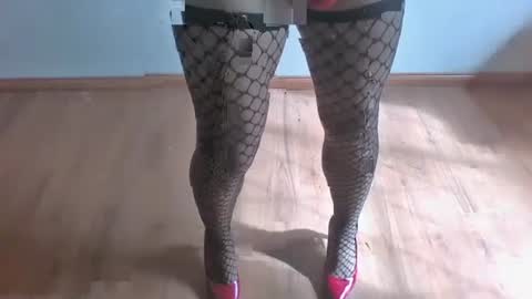 Snapshot of maripaula369 chatting on 02-03-25, 02:13 Maripaula369 online show from 02-03-25, 02:13