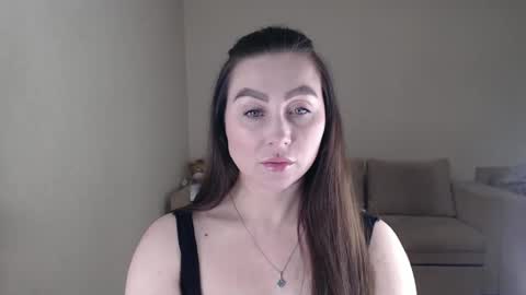 Snapshot of marishaarimova chatting on 10-20-25, 01:39 Marisha Arimova online show from 10-20-25, 01:39