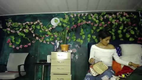 Maritza Ferrer -Samara Beltran online show from 12-13-24, 03:27