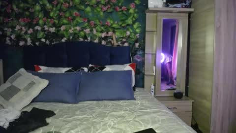 Maritza Ferrer -Samara Beltran online show from 01-31-25, 04:36