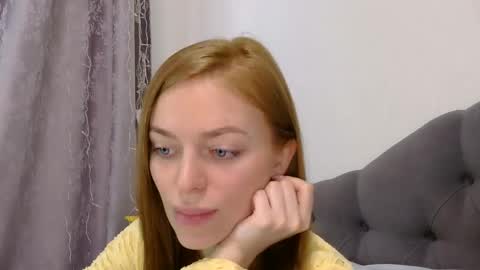 mariwell online show from 04-13-26, 02:22