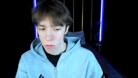 Mark online show from 03-09-26, 09:46