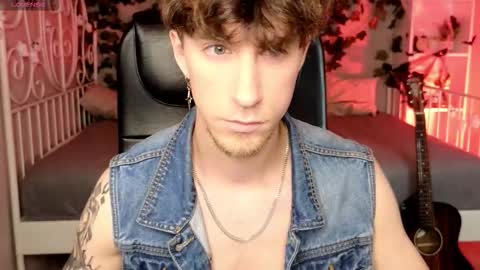 mark_caron online show from 10-23-25, 08:18