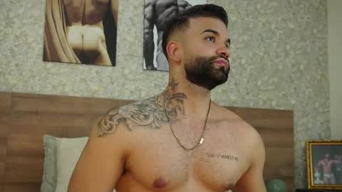 Mark online show from 01-11-25, 11:56