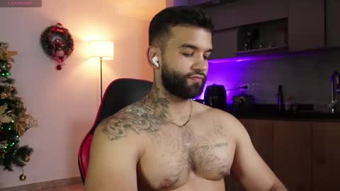 Mark online show from 12-23-25, 12:19