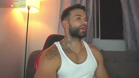 Snapshot of mark_hazze chatting on 06-15-26, 01:19 Mark online show from 06-15-26, 01:19