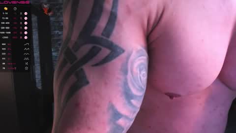 Snapshot of mark_normal chatting on 02-19-26, 02:18 Mark online show from 02-19-26, 02:18