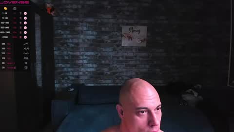 Snapshot of mark_normal chatting on 06-19-26, 04:06 Mark online show from 06-19-26, 04:06