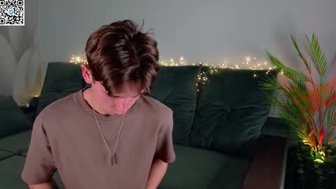 Snapshot of mark_safr chatting on 10-02-25, 03:08 Mark online show from 10-02-25, 03:08