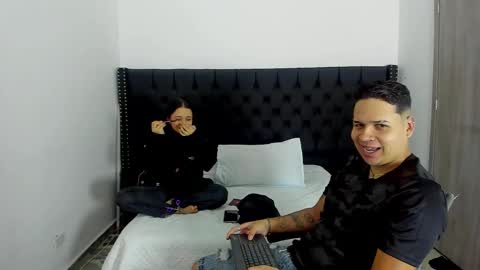 markandphilip  online show from 11-21-25, 12:04