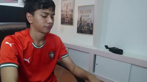 markbowie online show from 11-30-25, 02:21