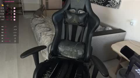 Mark online show from 02-19-26, 02:35