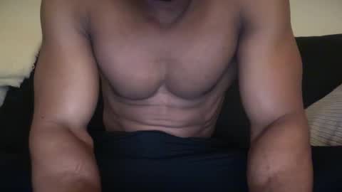 Snapshot of markkevblue chatting on 05-09-26, 03:56 Markkev online show from 05-09-26, 03:56