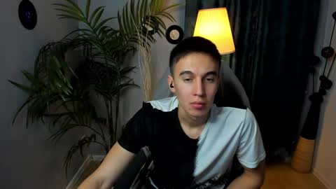 Snapshot of markkullen chatting on 12-02-25, 04:24 markkullen online show from 12-02-25, 04:24