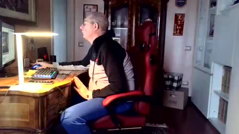 markmarkmark00 online show from 02-25-26, 07:18