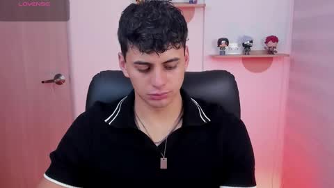 Snapshot of markpotier chatting on 01-15-26, 05:56 MARK online show from 01-15-26, 05:56