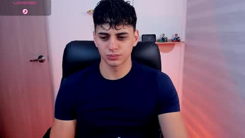 Snapshot of markpotier chatting on 02-24-26, 12:25 MARK online show from 02-24-26, 12:25