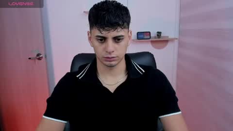 Snapshot of markpotier chatting on 07-02-26, 02:44 MARK online show from 07-02-26, 02:44