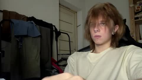 Snapshot of marksus_vasabi chatting on 06-12-26, 10:30 Mark online show from 06-12-26, 10:30