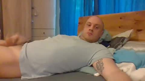 markus_7 online show from 05-26-26, 04:47