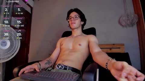 markuss___ online show from 09-24-25, 02:26