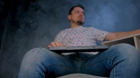 MARK online show from 04-01-26, 05:43