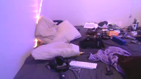 Snapshot of markymark101825061 chatting on 01-09-25, 01:02 markymark101825061 online show from 01-09-25, 01:02