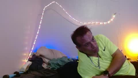 Snapshot of markymark101825061 chatting on 02-07-25, 11:24 markymark101825061 online show from 02-07-25, 11:24