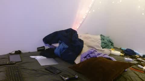 Snapshot of markymark101825061 chatting on 02-12-25, 06:09 markymark101825061 online show from 02-12-25, 06:09