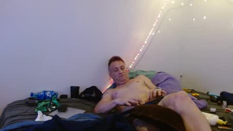 Snapshot of markymark101825061 chatting on 02-14-25, 01:45 markymark101825061 online show from 02-14-25, 01:45