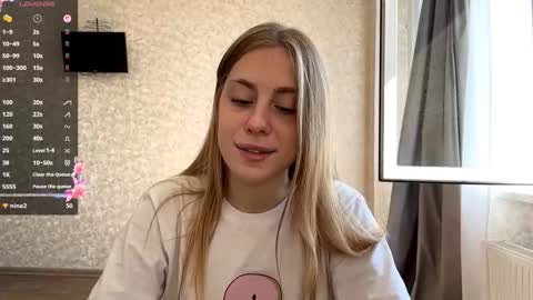 Olivia online show from 09-21-25, 09:33