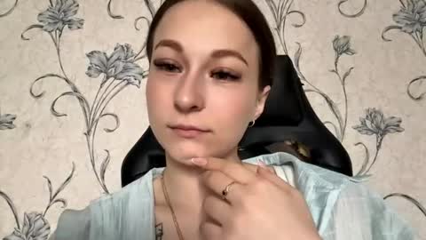 Snapshot of marlenahuit chatting on 05-29-26, 05:49 Lena online show from 05-29-26, 05:49
