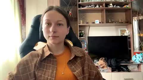 Lena online show from 06-16-26, 05:21
