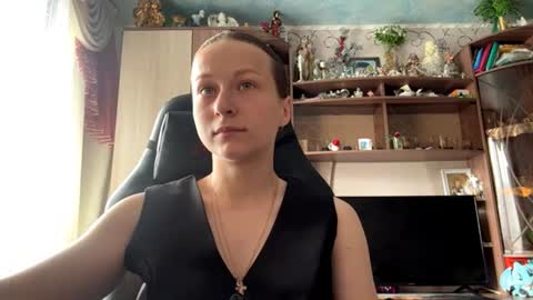 Lena online show from 06-28-26, 05:35