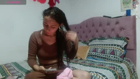 Snapshot of marly_hottest chatting on 09-16-25, 01:45 marly_hottest online show from 09-16-25, 01:45