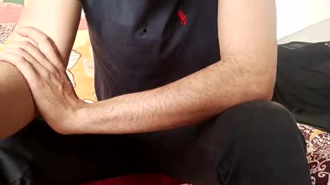 Snapshot of marocreda33 chatting on 06-08-26, 03:45 marocreda33 online show from 06-08-26, 03:45