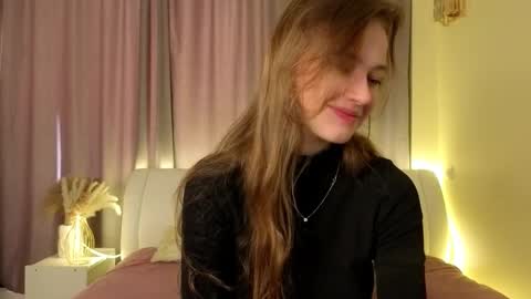 Snapshot of marquitamergel chatting on 02-25-26, 10:03 Andriella online show from 02-25-26, 10:03