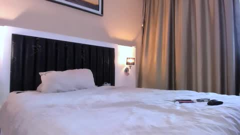 Snapshot of marrena_a chatting on 02-16-26, 10:11 -- Mari -- online show from 02-16-26, 10:11