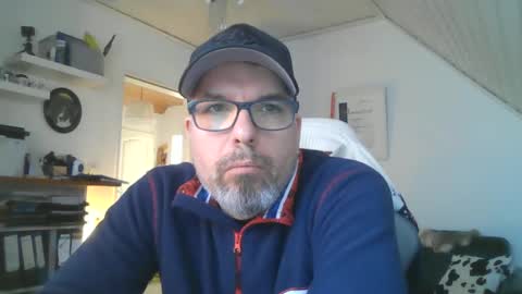 marriedcock1980 online show from 03-10-25, 07:21