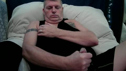 Snapshot of marriedguyold chatting on 07-02-26, 03:07 marriedguyold online show from 07-02-26, 03:07
