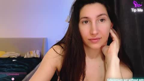 marrycolins online show from 03-08-26, 03:32