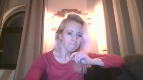 MaryGoRound online show from 01-16-25, 05:32