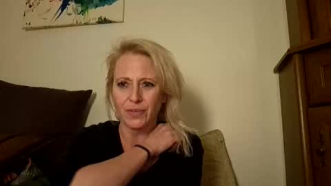 MaryGoRound online show from 10-02-25, 11:56