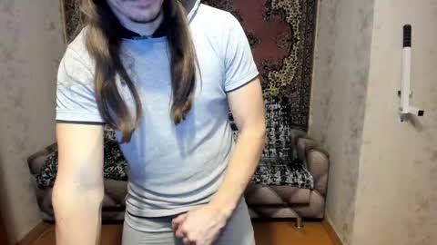 Snapshot of marryplz chatting on 02-17-25, 06:59 Alan online show from 02-17-25, 06:59