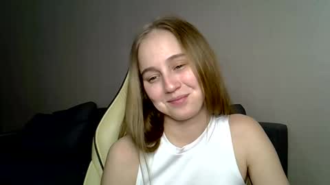 Snapshot of marryvi chatting on 02-24-26, 04:38 marryvi online show from 02-24-26, 04:38