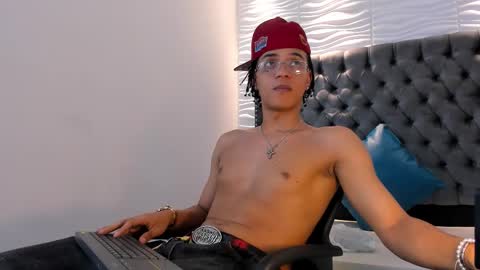 MARSHALL online show from 12-02-25, 01:28