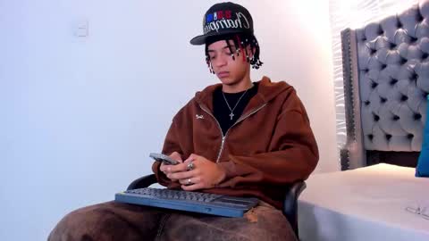 MARSHALL online show from 02-11-26, 12:54