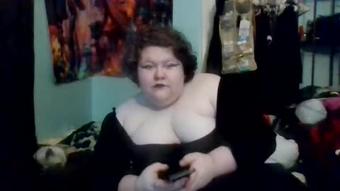 Snapshot of marshallmarx517 chatting on 11-24-25, 08:52 marshallmarx517 online show from 11-24-25, 08:52