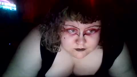 Snapshot of marshallmarx517 chatting on 04-09-26, 12:32 marshallmarx517 online show from 04-09-26, 12:32