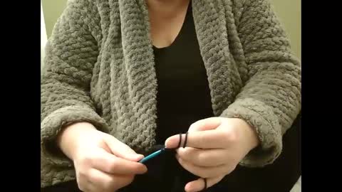 Snapshot of marthabriest chatting on 01-17-25, 03:53 Martha online show from 01-17-25, 03:53